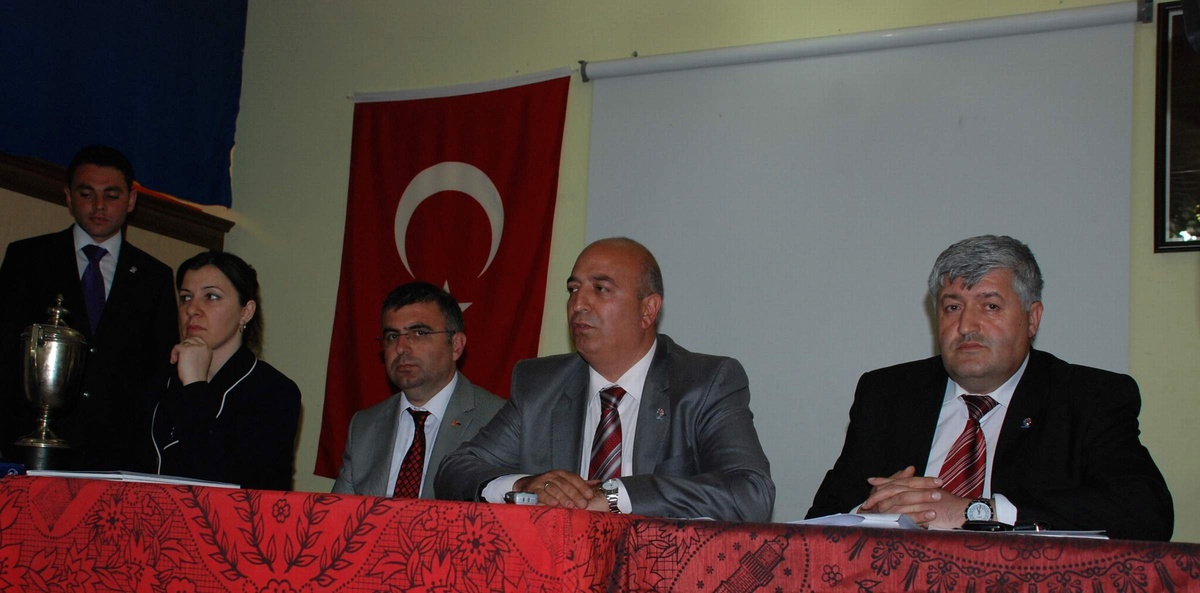 Tokat\'ta Yıldız Kız ve Erkekler Basketbol Grup Birinciliği