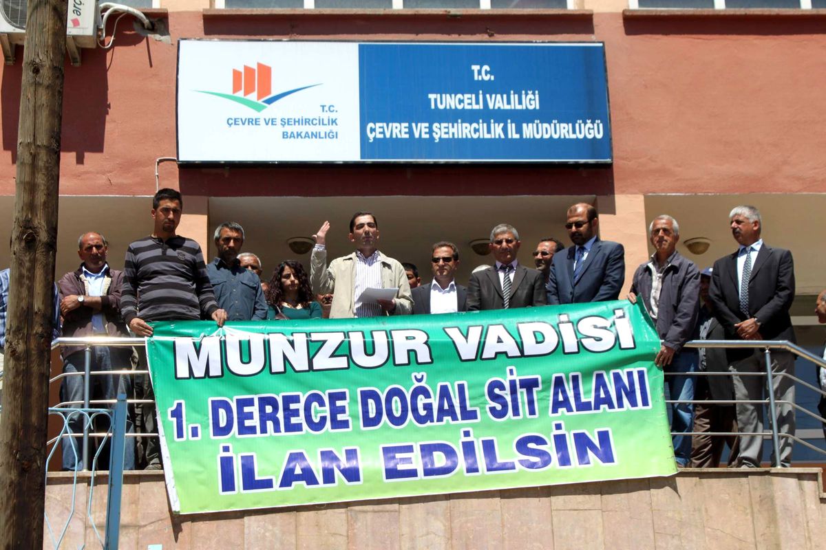 Tuncelili Çevrecilerden Munzur Vadisi Uyarısı