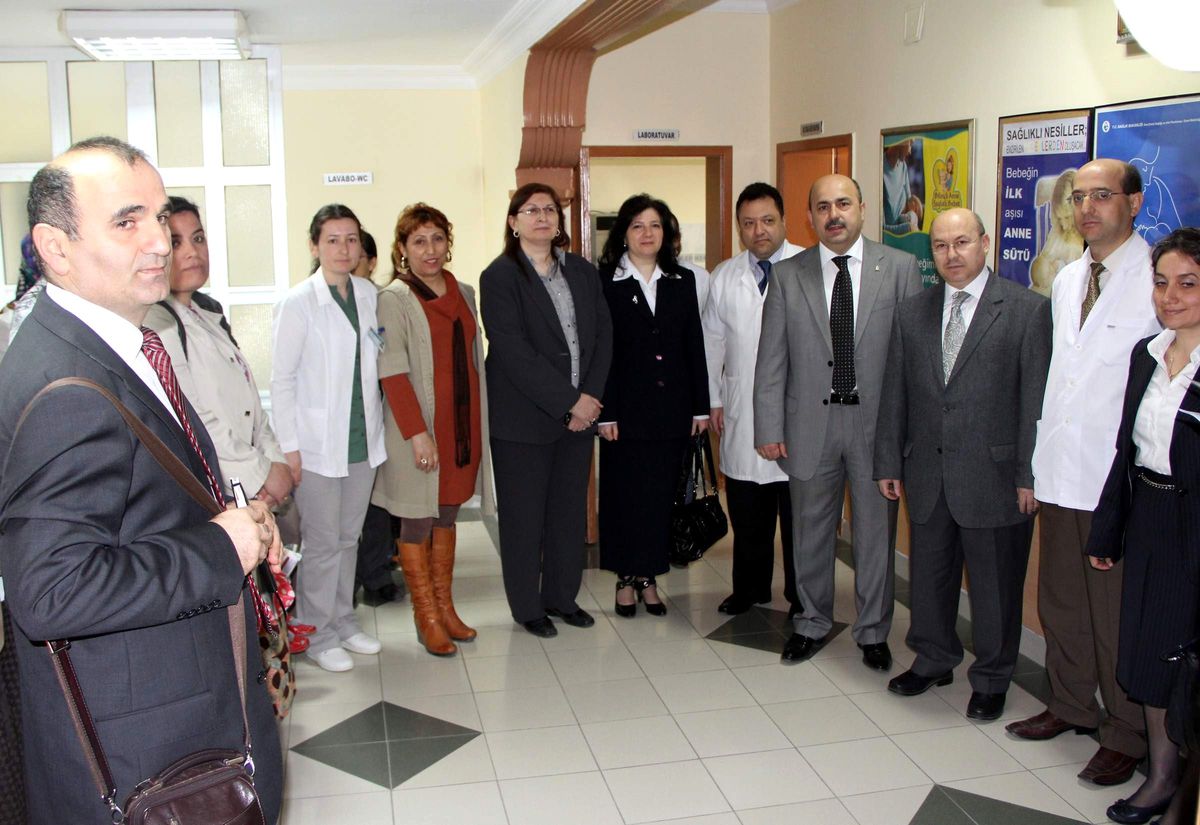 \'Yetişkinler de Aşılanmalı\'