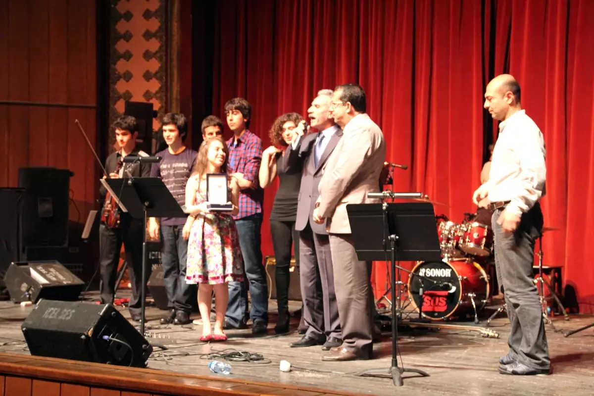 Yusuf Kalkavan Anadolu Lisesi Kuruluş Yıldönümünü Kutladı