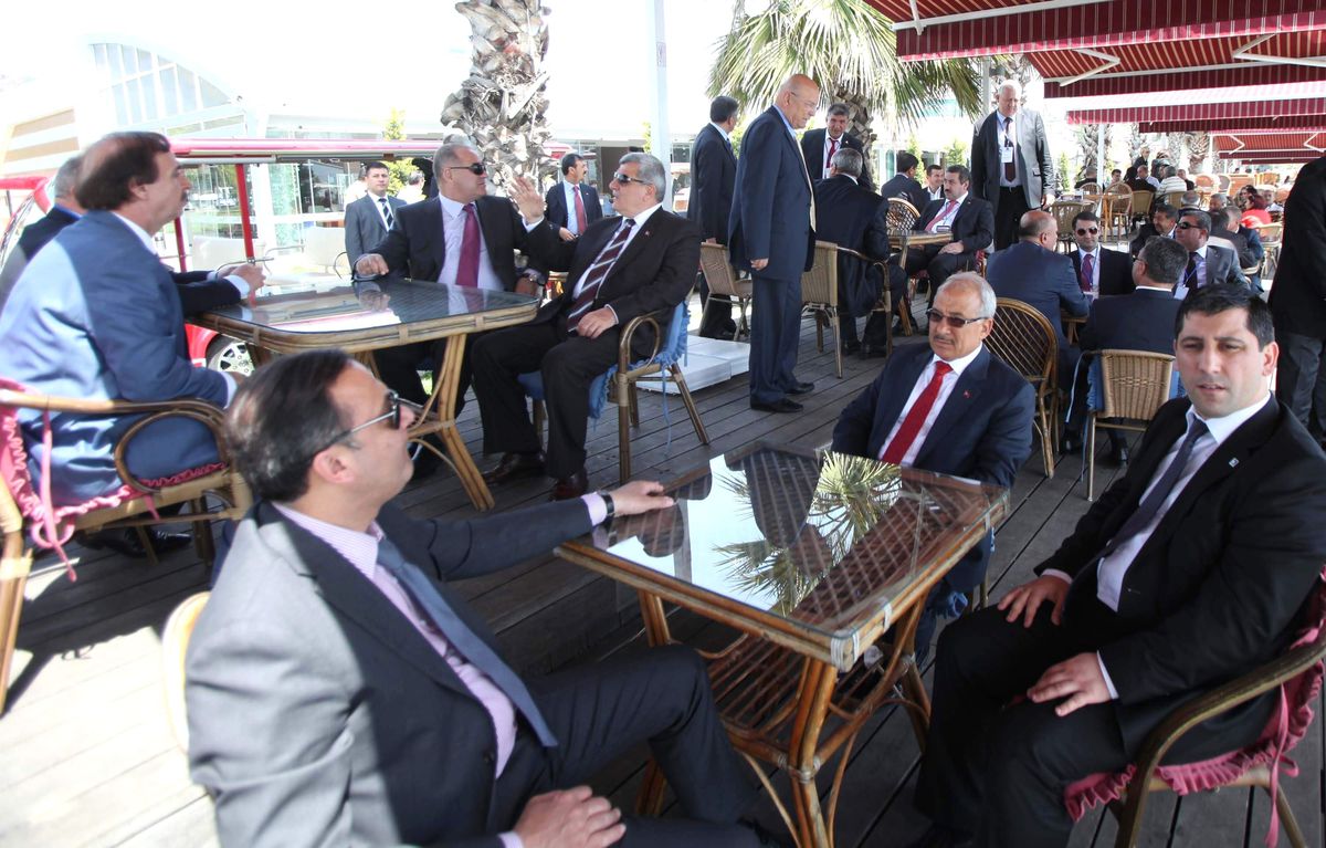 Azerbaycanlılar Kocaeli\'deki Parklara Hayran Kaldı