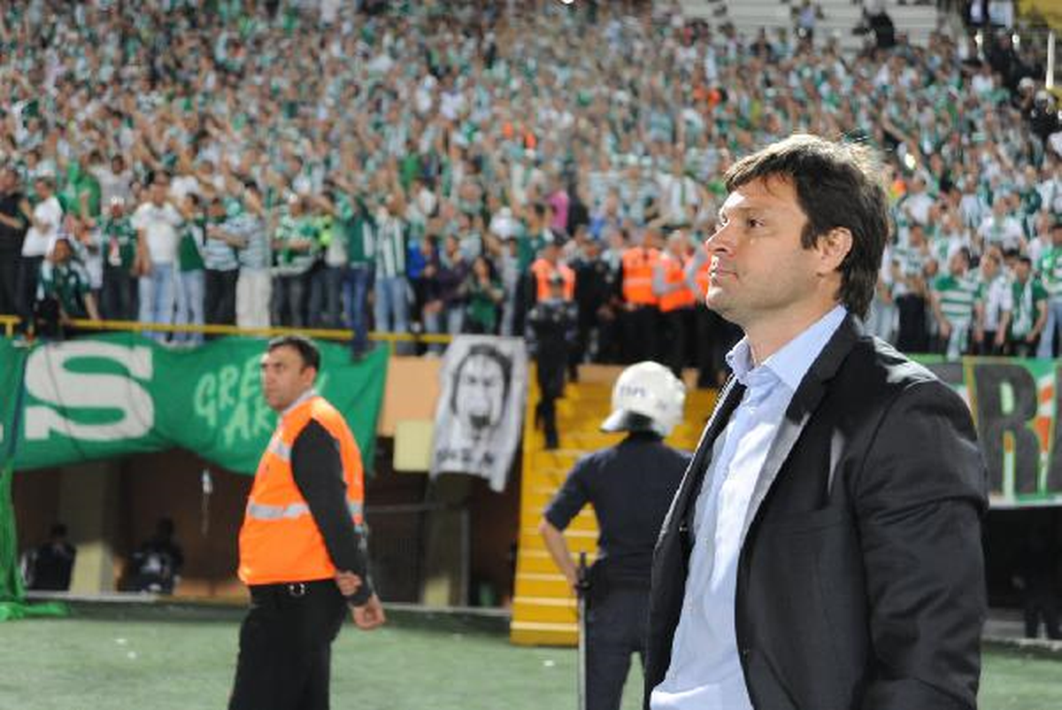 Bursaspor Teknik Direktörü Sağlam: Allah Tamamına Erdirsin