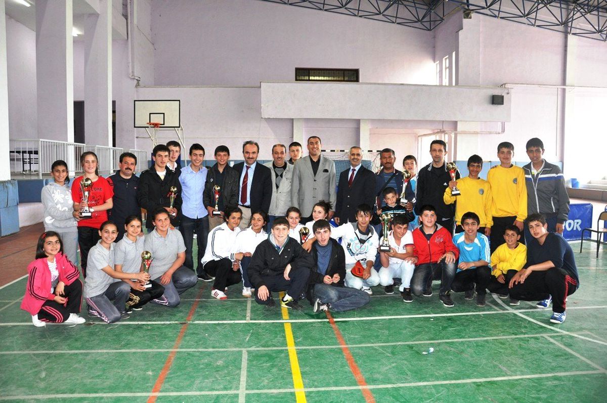 Düzce'de Masa Tenisi İl Birinciliği