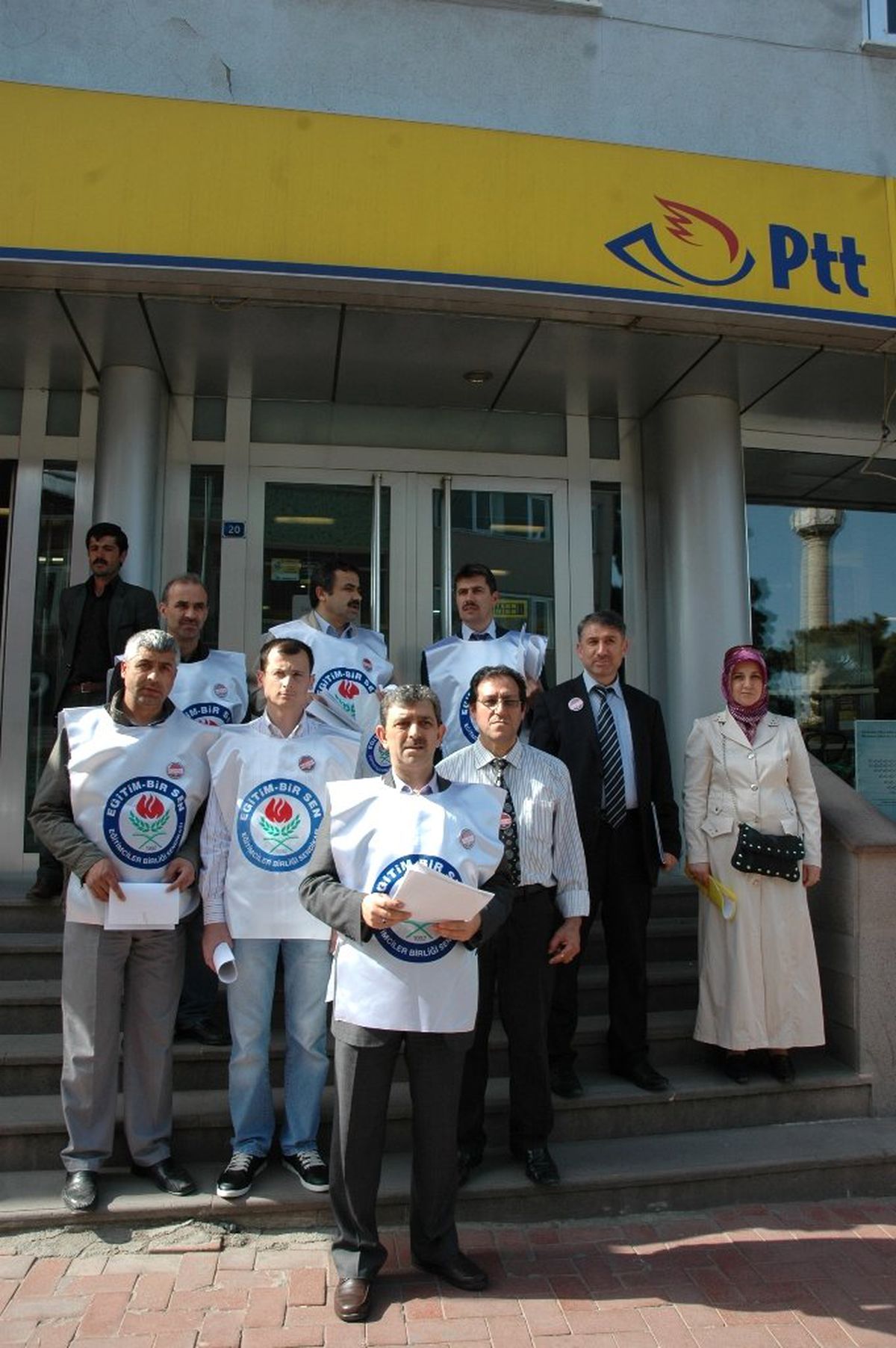 Eğitim-Bir-Sen\'den Faks Eylemi