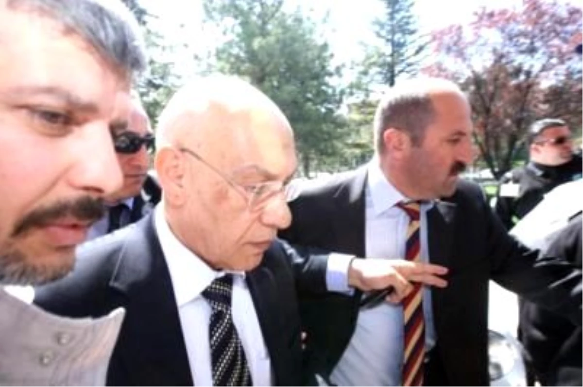 Emekli Orgeneral Türkeri Gözaltında