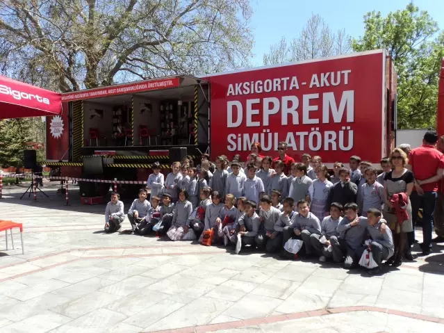 Gülbirlik İöo Depremi Hissetti - Son Dakika