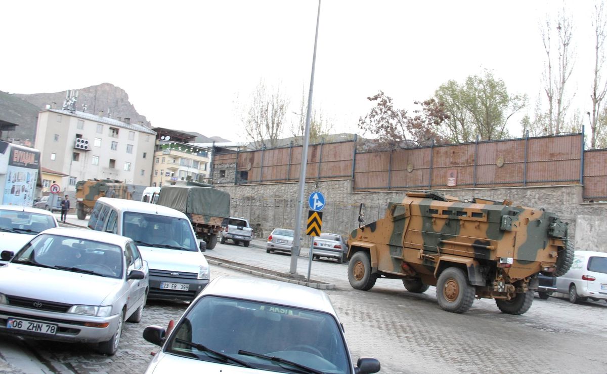 Hakkari\'de Askeri Hareketlilik