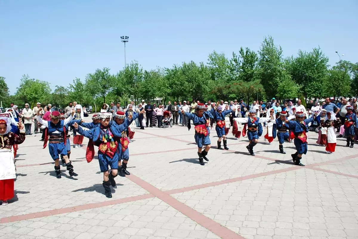 Kaymakam Peynircioğlu, Kermesleri Ziyaret Etti