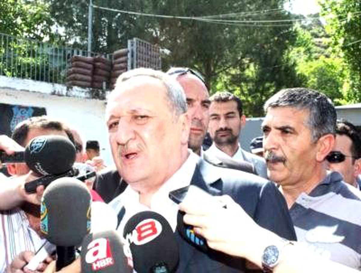 Mehmet Ağar, Yenipazar Cezaevi\'ne Girdi