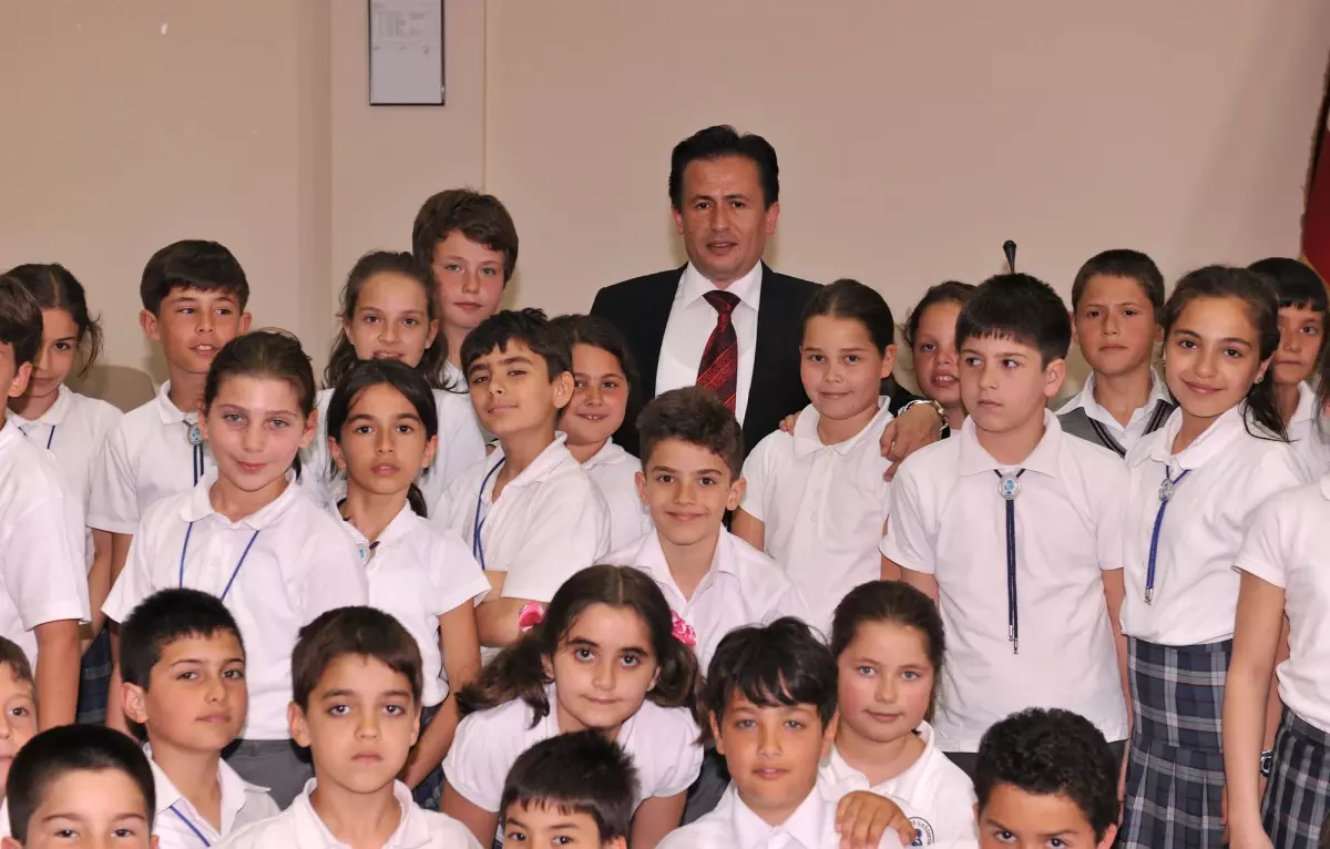 Öğrenciler Başkan Yazıcı\'yı Ziyaret Etti