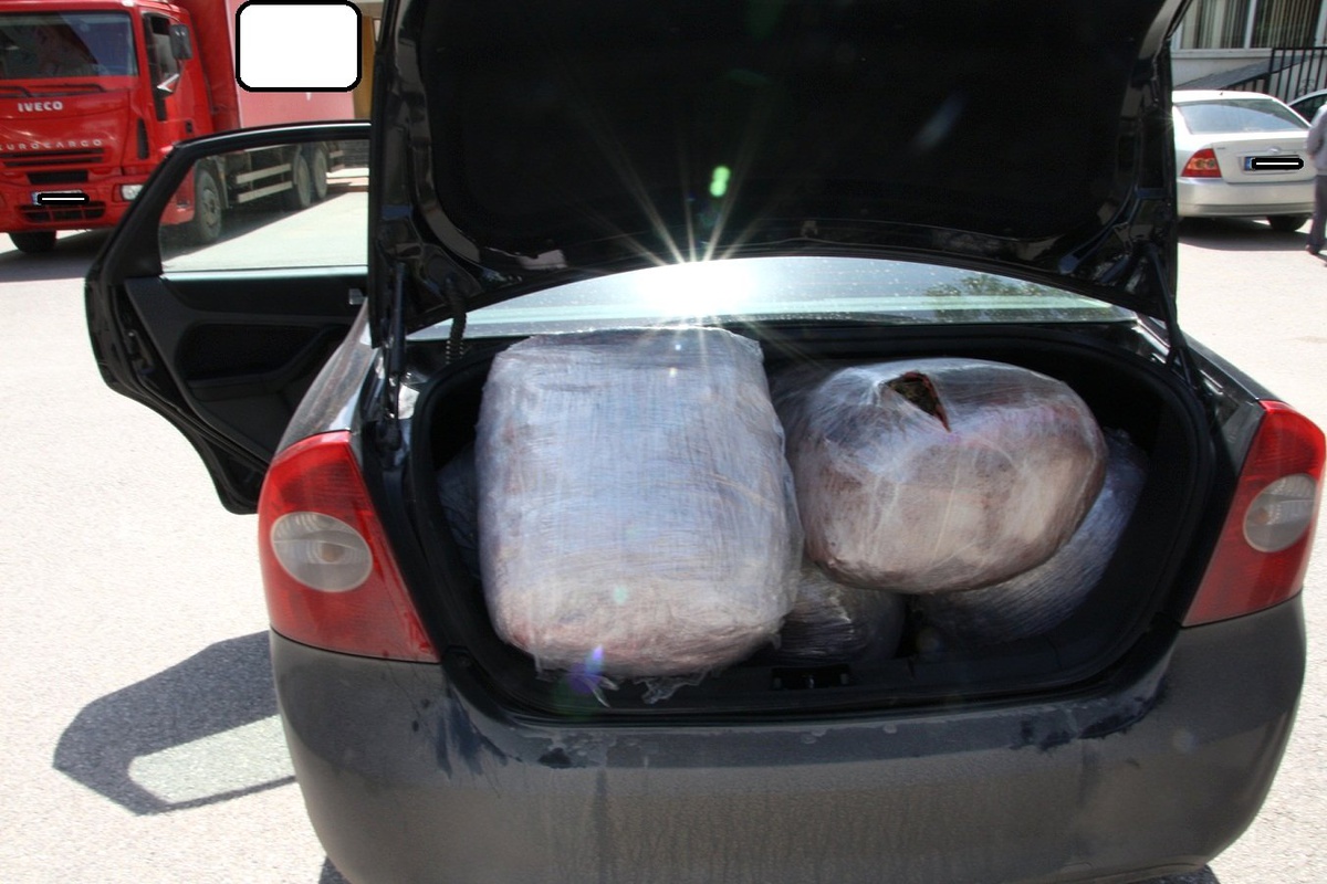 Osmaniye\'de 49 Kilo Esrarla Yakalanan 4 Kişi Tutuklandı