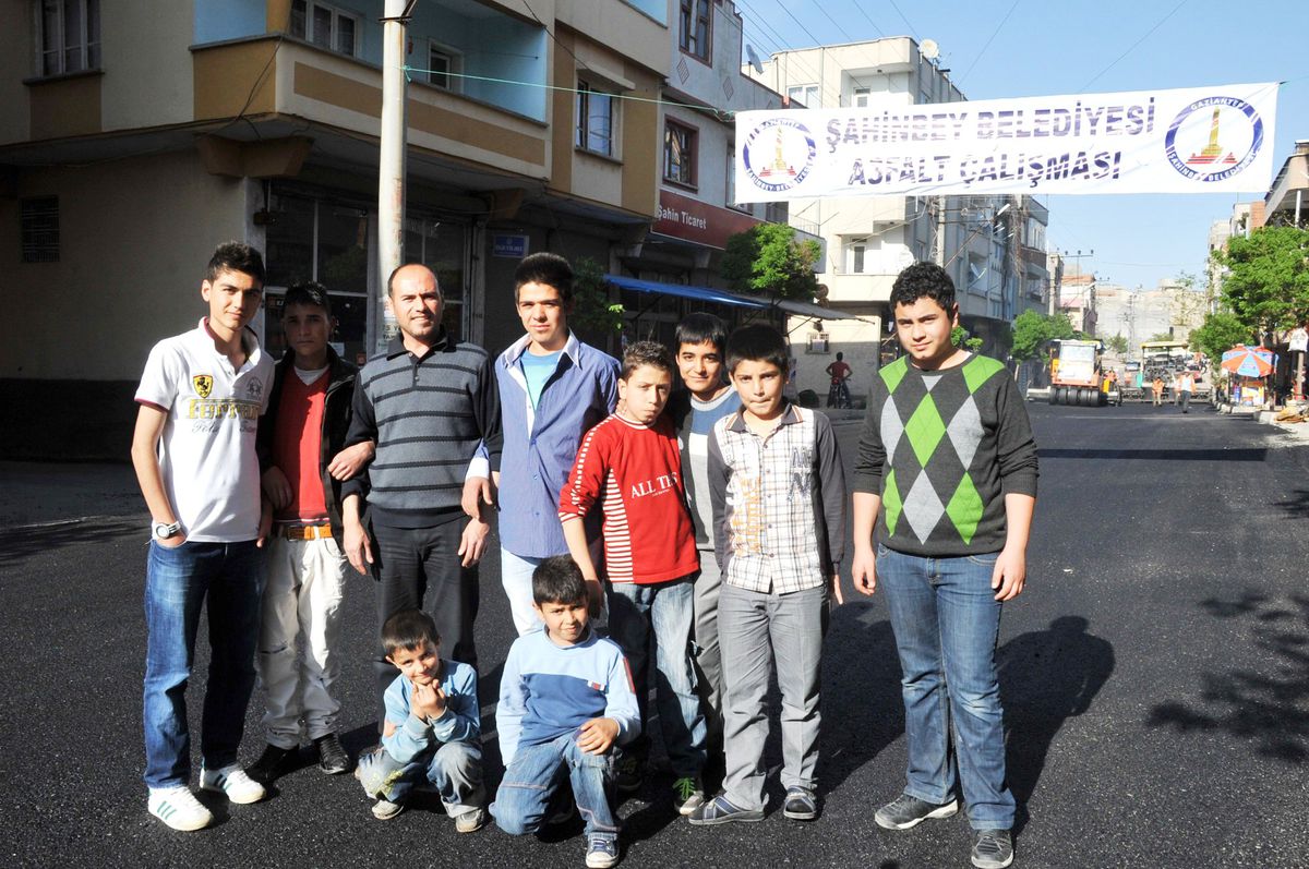 Şahinbey Belediyesi\'nden Asfalt Atağı
