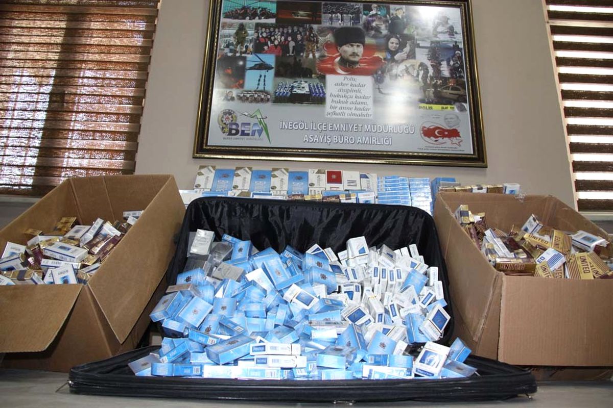 Yolcu Otobüsünde 2 Bin 500 Paket Kaçak Sigara Ele Geçirildi