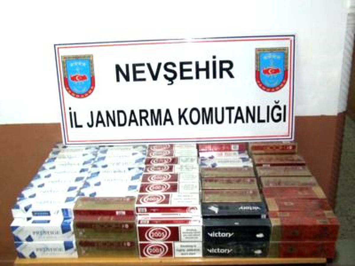 Yolcu Otobüsünde Kaçak Sigara Ele Geçirildi