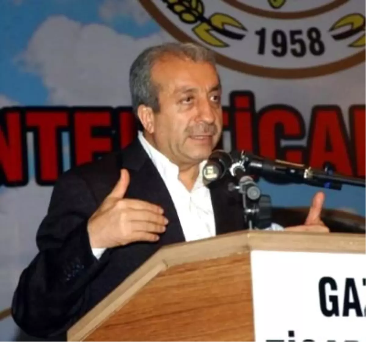 Bakan Eker\'den Kırmızı Et Uyarısı