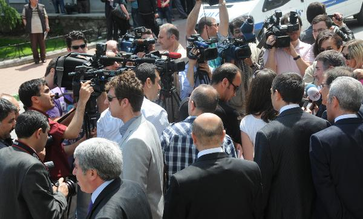 Bakan Şahin\'den Belediye Başkanlarına; Kalıcı Yatırımlara Önem Verin