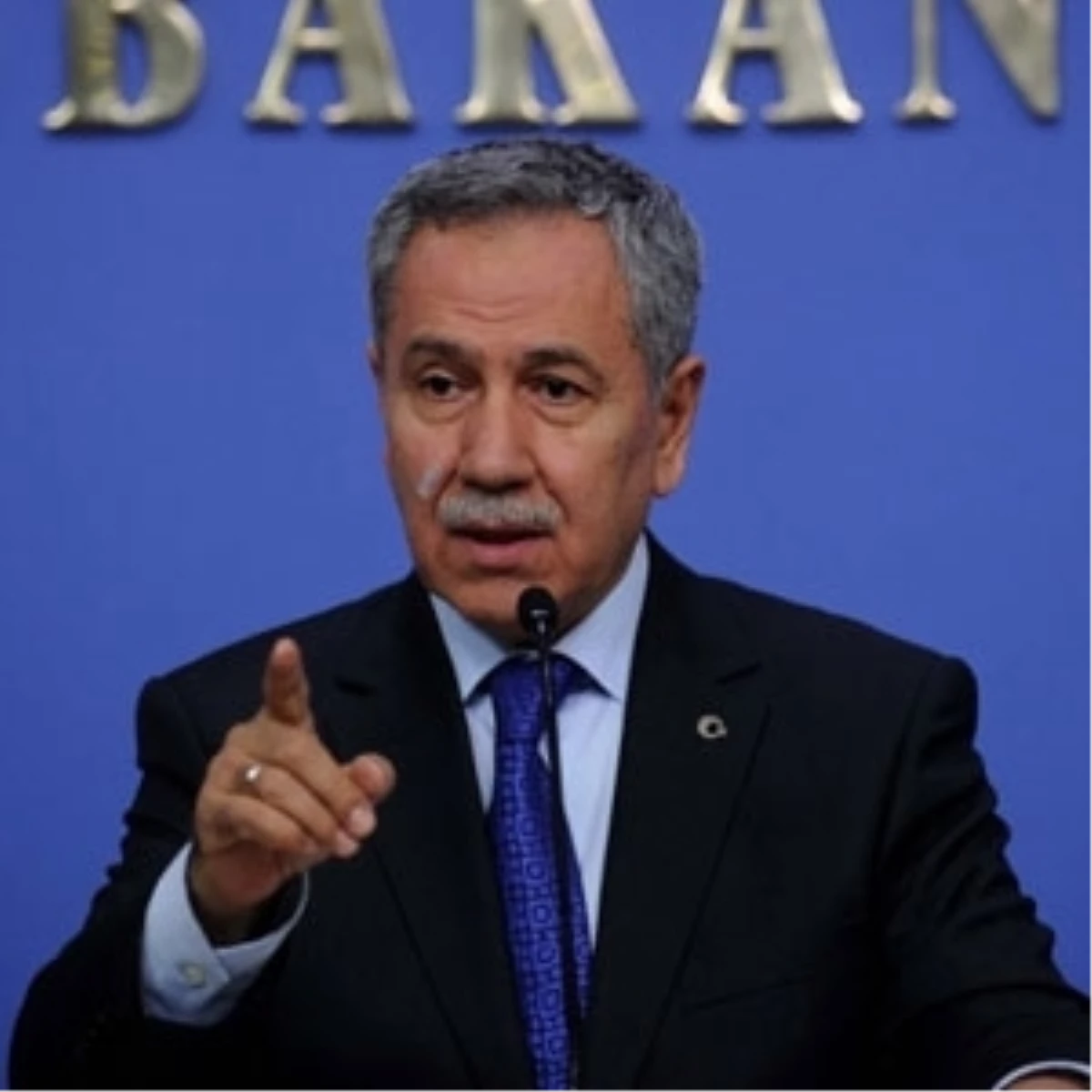 Başbakan Yardımcısı Bülent Arınç\'dan 27 Nisan Bildirisine İlişkin Açıklama