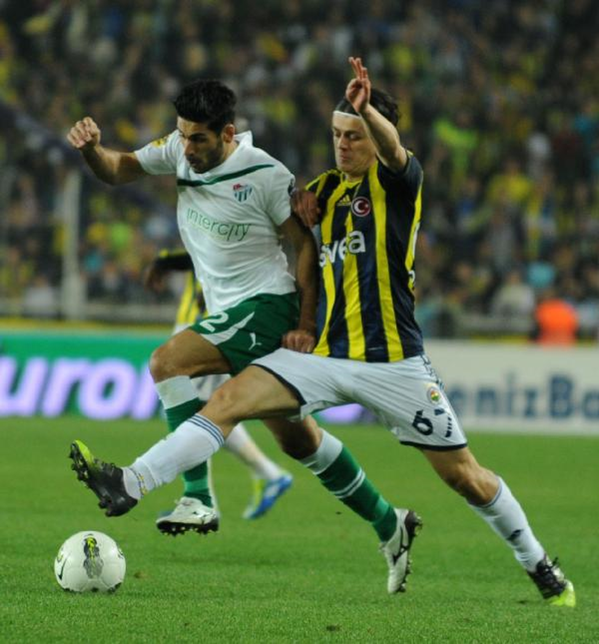 Bursaspor 38 Yıl Sonra Fenerbahçe\'yle Finalde