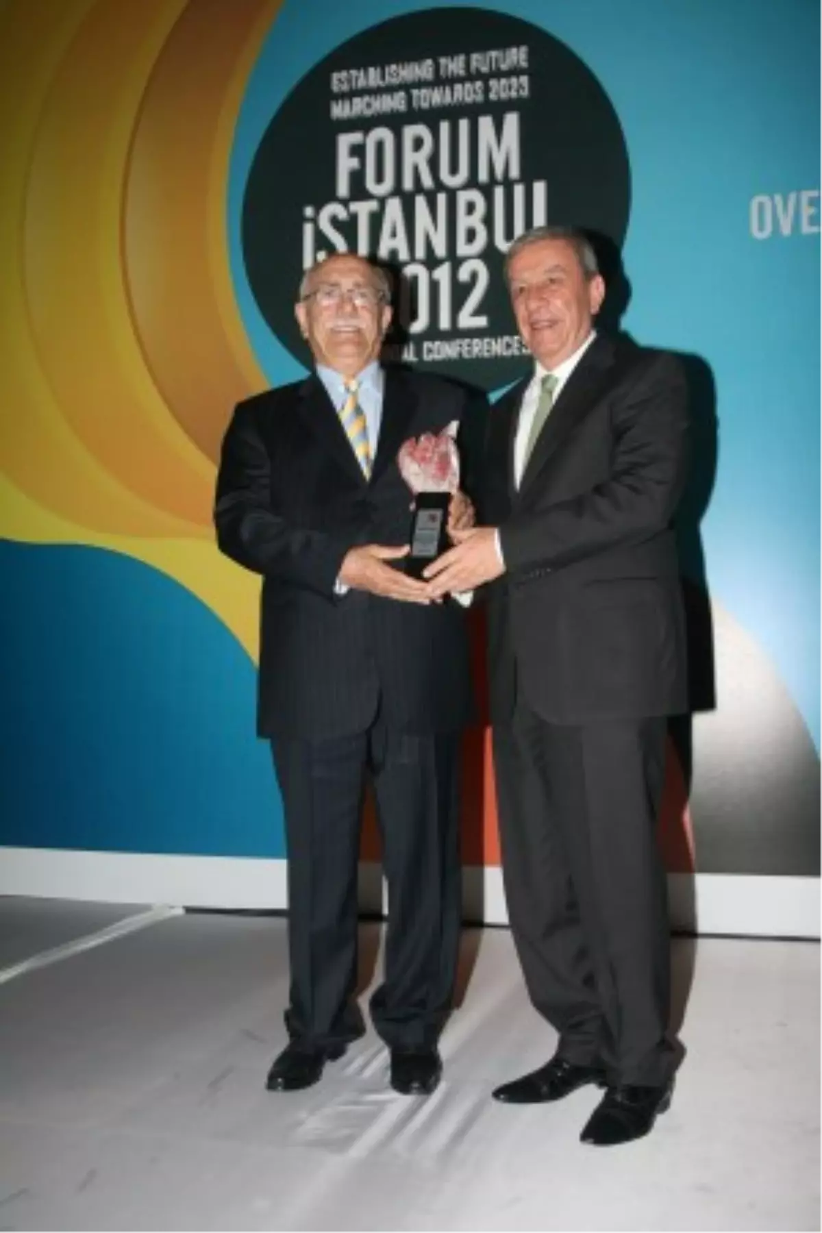 Forum İstanbul 2012 Eğitim Ödülü