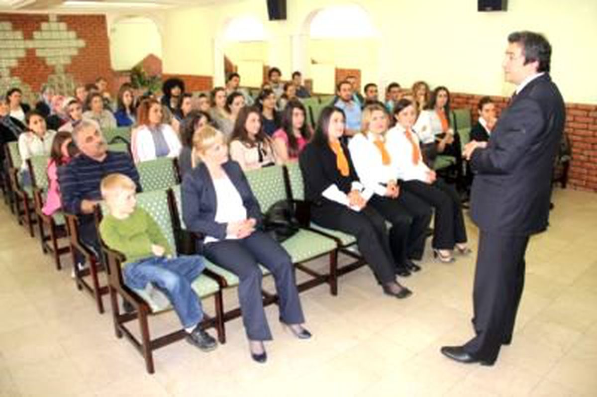 Giresun\'da Ailelere Yönelik Konferans
