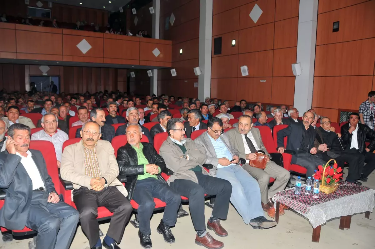 Gümüşhane\'de "Hes\'ler ve Çevre" Konulu Panel Düzenlendi