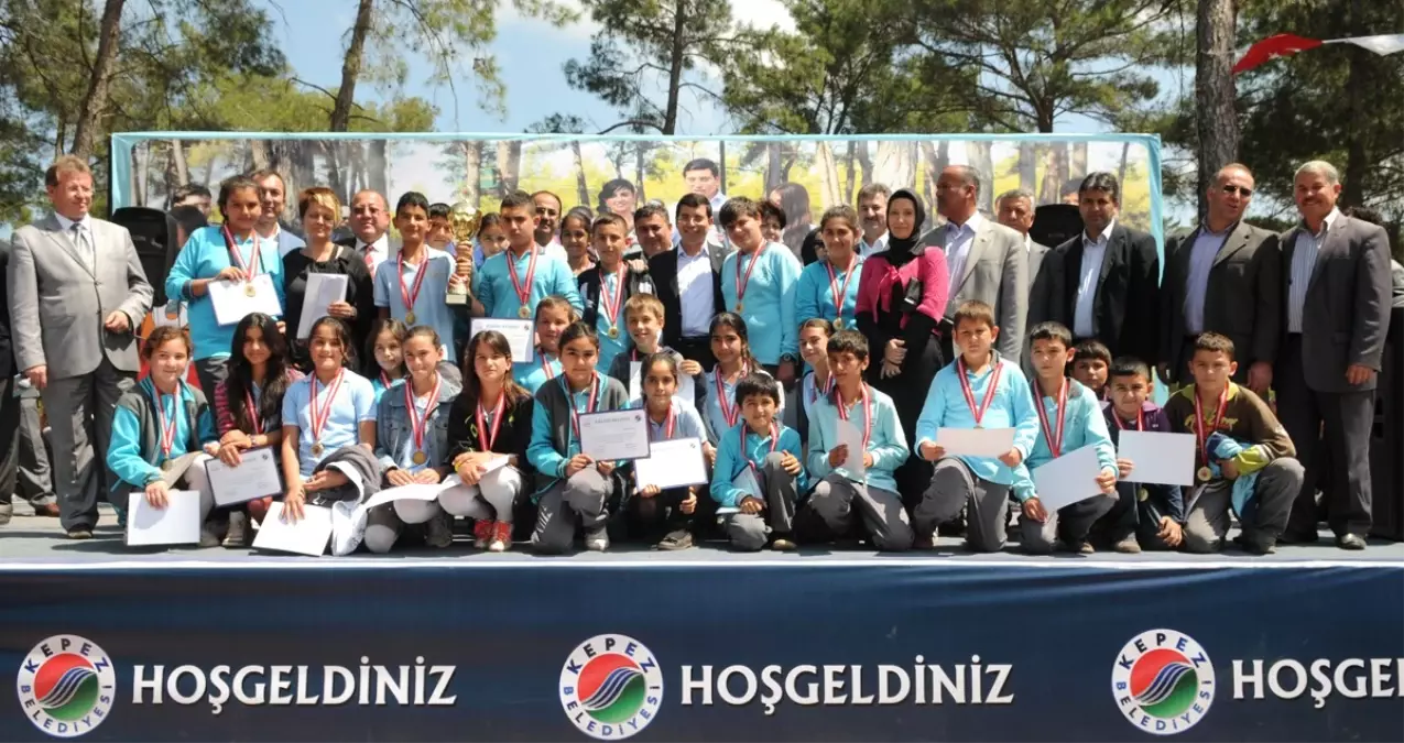 Kepez\'den Okullara Kupa