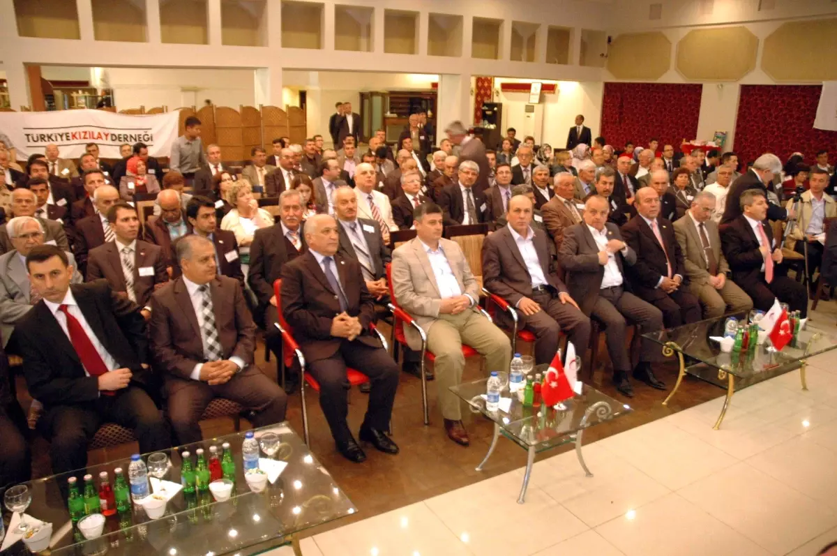 Kızılay Genel Başkanı Balıkesir\'de