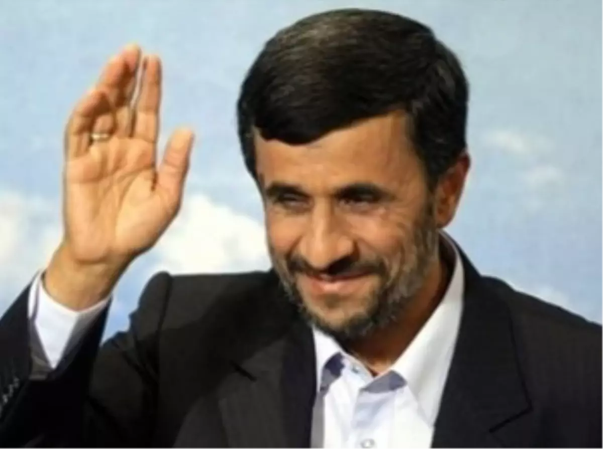 Ahmedinejad, Ermenistan Dışişleri Bakanı Nalbandyan ile Görüştü