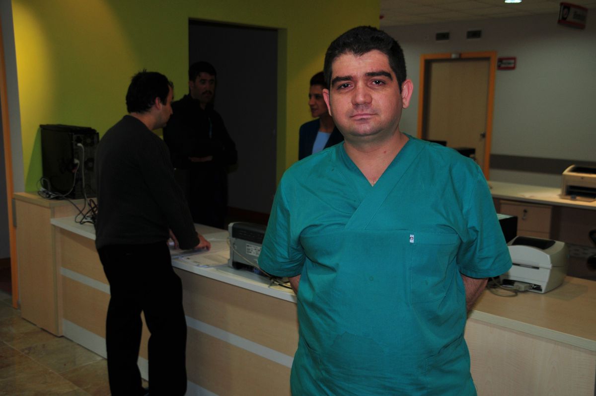 Depremin Vurduğu Yyü\'de İlk Ameliyat