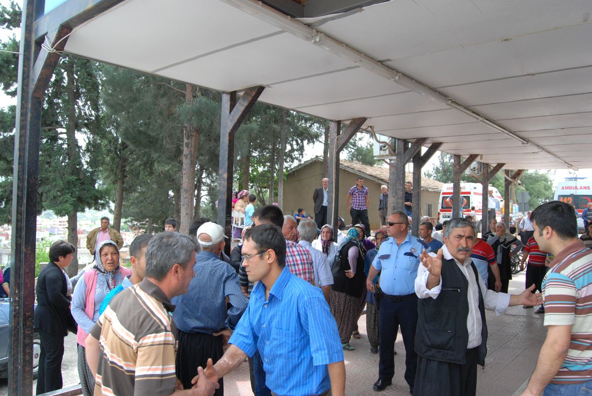 Düğüne Giderken Ölüme Gittiler