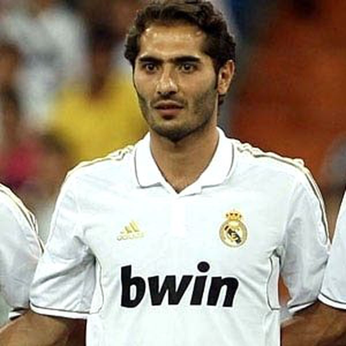 Hamit\'e Cim-Bom Kapısı Açılıyor