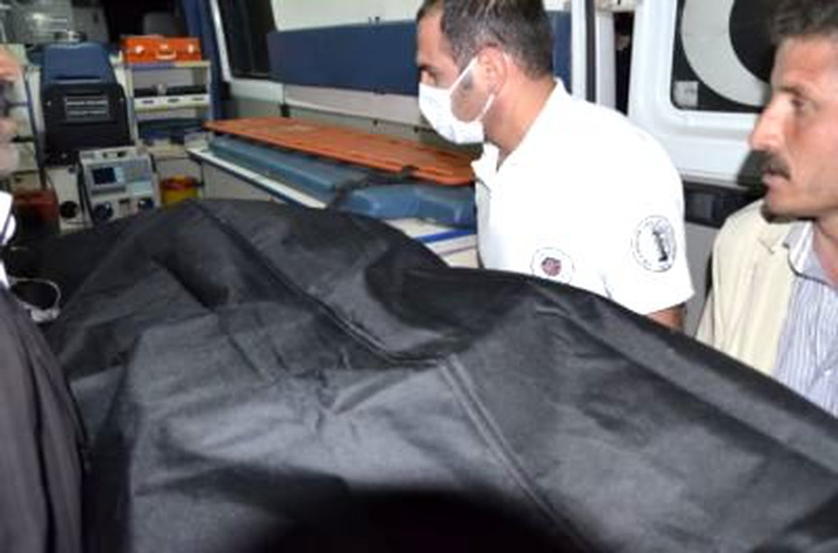 Kayıp Öğrenci, Asılmış Bulundu
