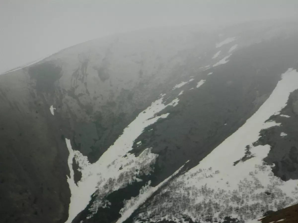 Posof'un Yüksek Kesimlerine Kar Yağdı