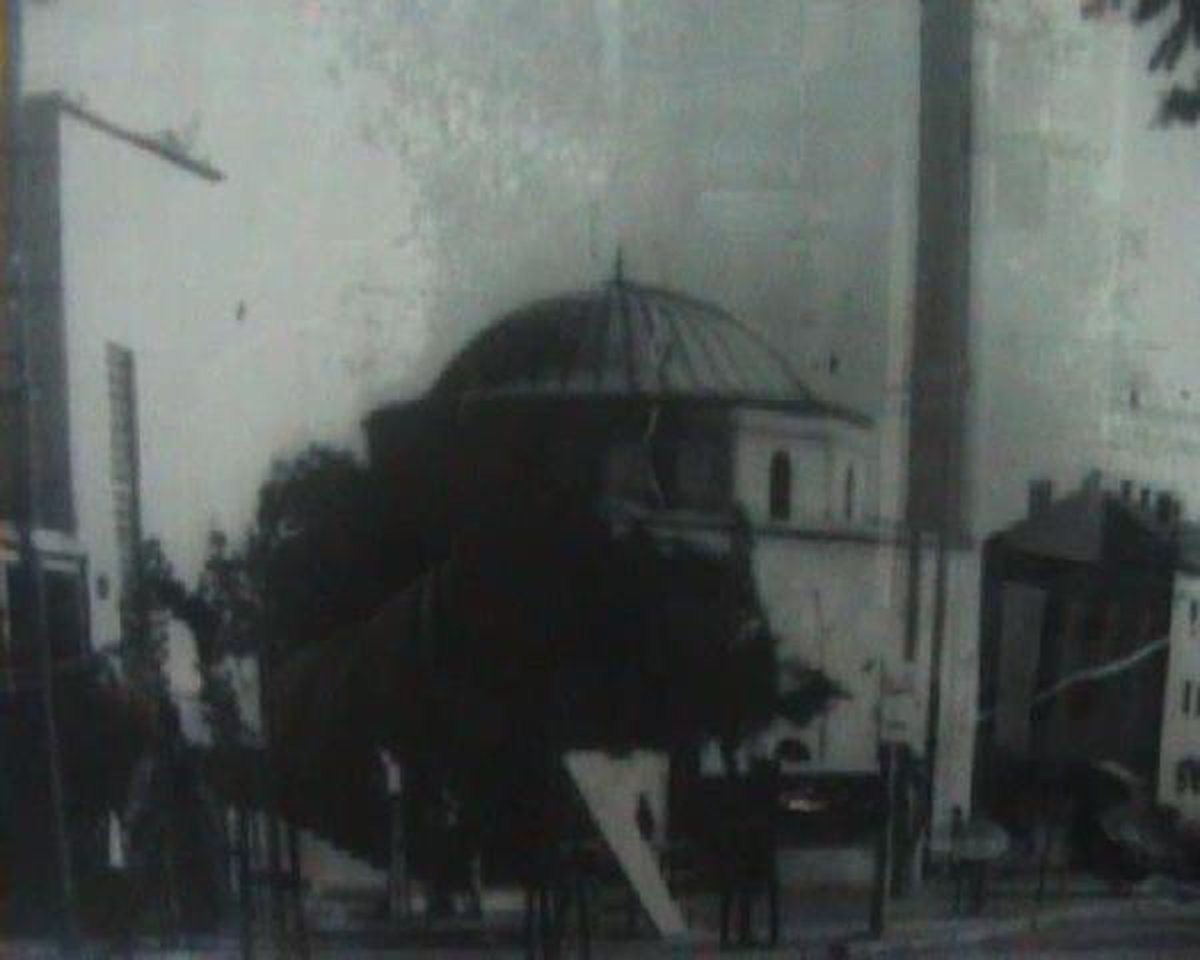 Priştine\'de Lokaç Camii\'nin Kalıntıları Ortaya Çıktı
