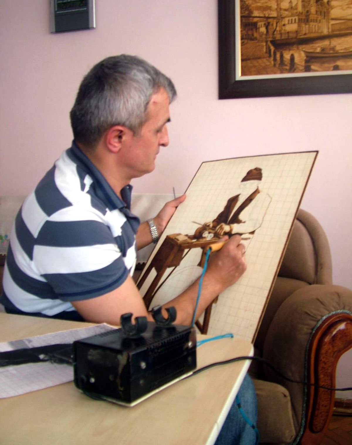 Adaptörle Yakma Resim Yapıyor