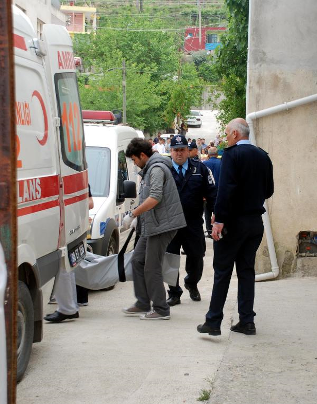 8 Yaşındaki Çocuk Av Tüfeğiyle Arkadaşını Öldürdü