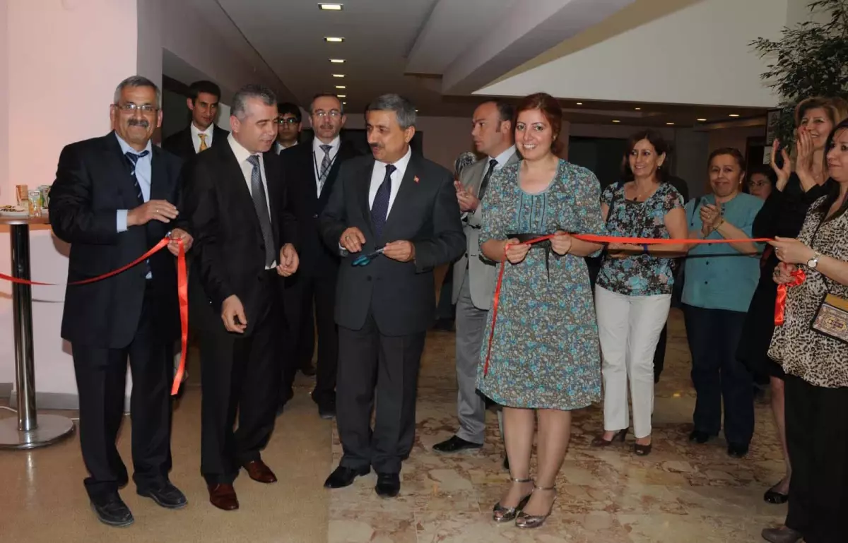 Altındağ Belediyesi Sanat Galerisi Yeni Bir Sergiye Ev Sahipliği Yaptı