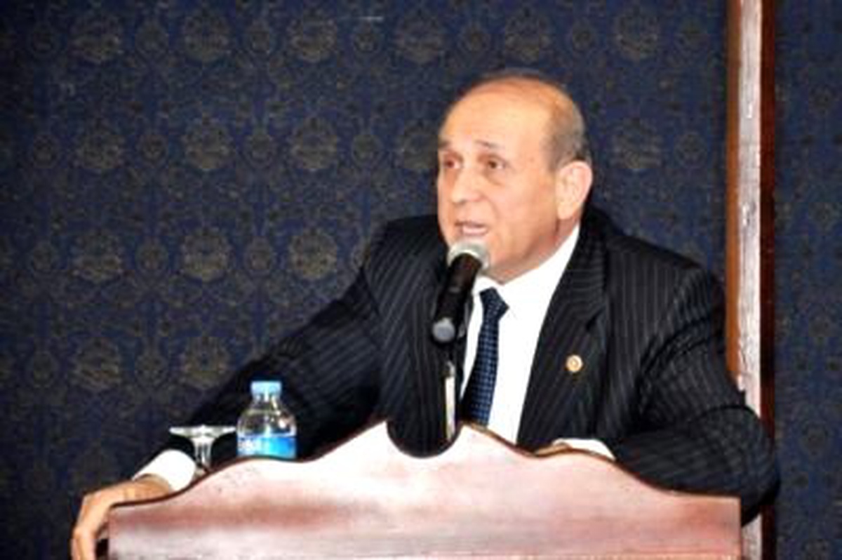 Burhan Kuzu, Demirel'i Eleştirdi