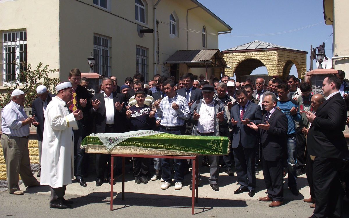 Eşinin Ardından Yaşama 42 Gün Direnebildi