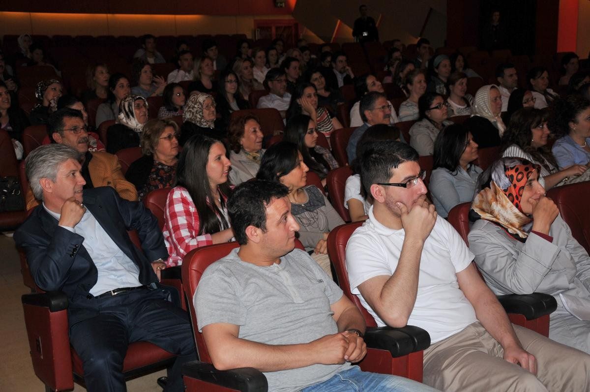 "Gönül Avcısı" Engelli Gence Umut Oldu