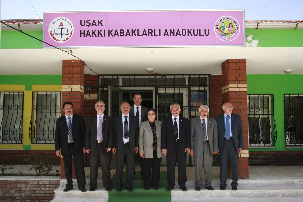 İl Genel Meclisi Başkanı Uzun Ana Okullarını Gezdi