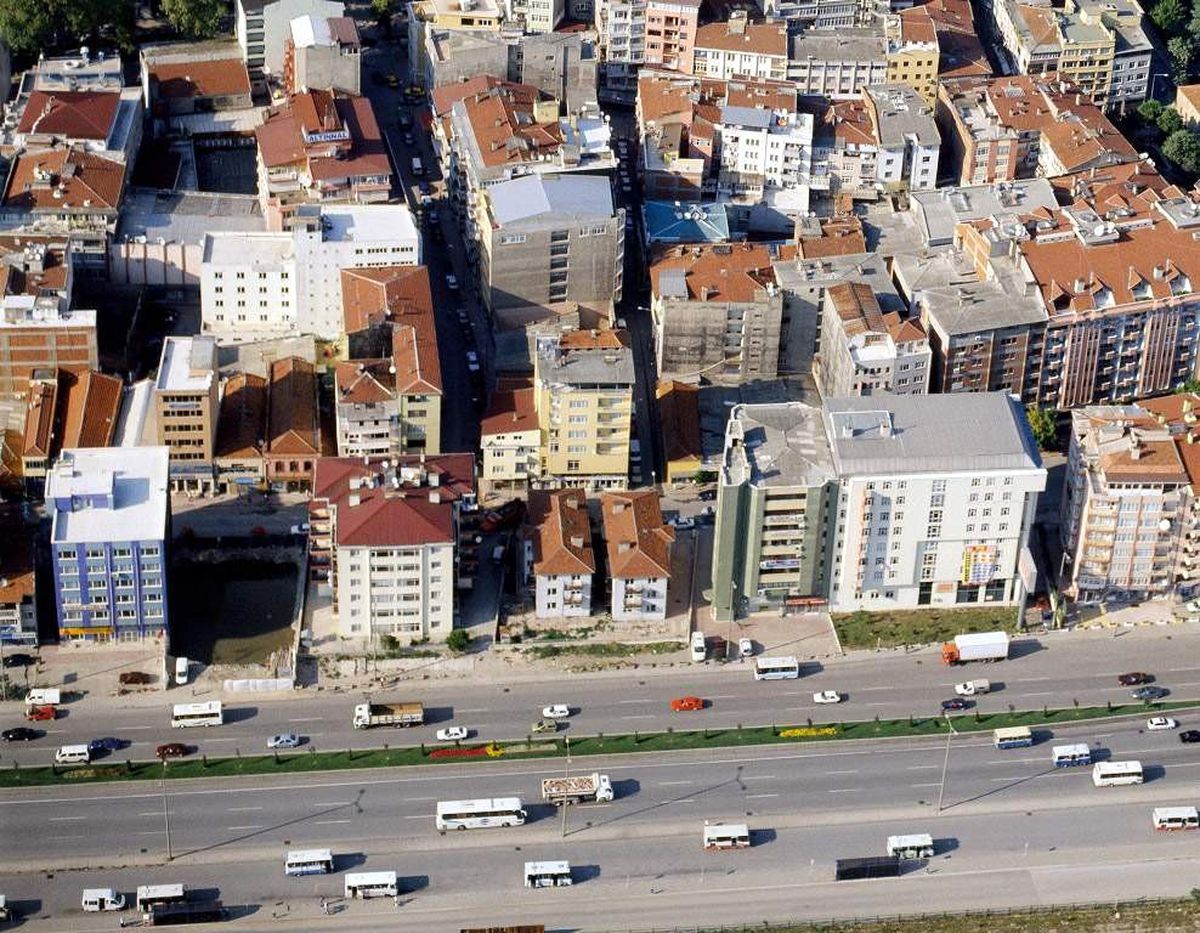 Jandarma Lojmanları Yıkılıyor