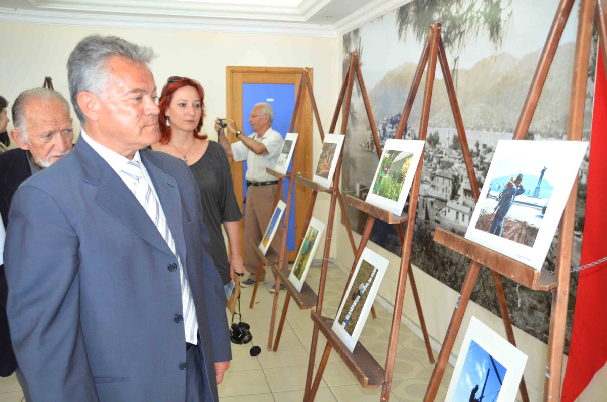 Marmaris\'te Emeğin Fotoğrafı Sergisi Açıldı