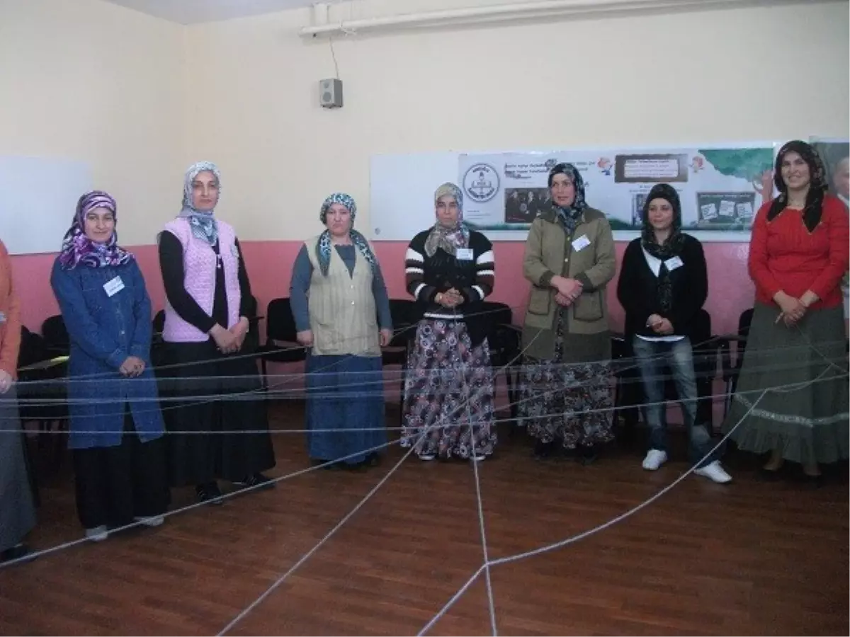 Nebioğlu Beldesinde 7-19 Yaş Arası Aile Eğitim Programı Yapıldı