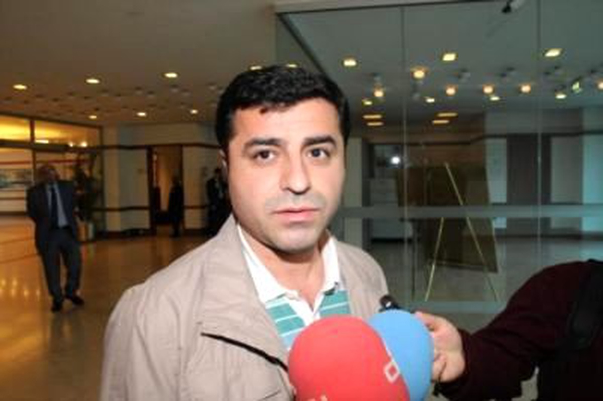 Selahattin Demirtaş: 'Bizler de Taksim'de Kutlamalarda Olacağız'