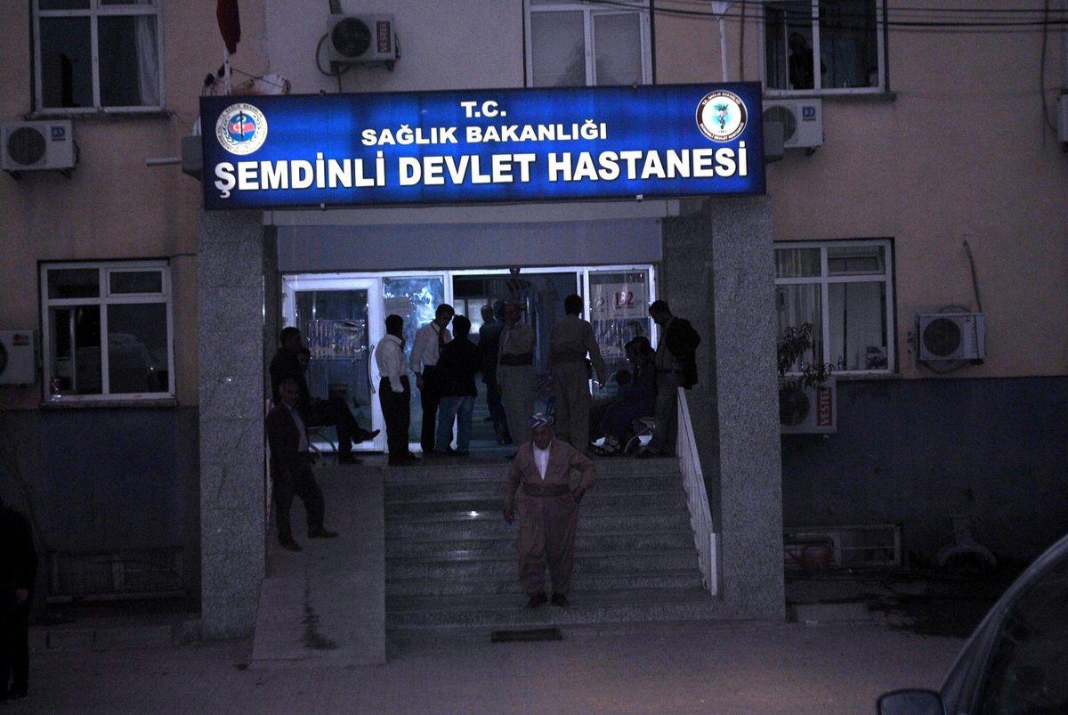 Şemdinli\'de Trafik Kazası, 5 Yaralı