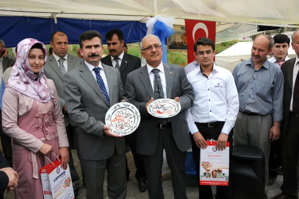 Tarsus'ta 2 Ayrı Kermes