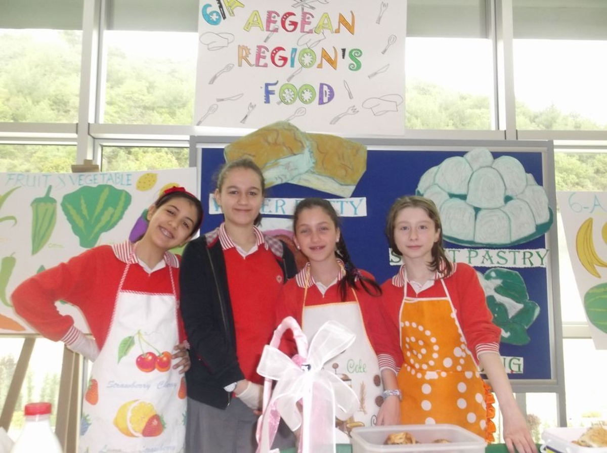 Türk Yemeklerini İngilizce Tanıttılar