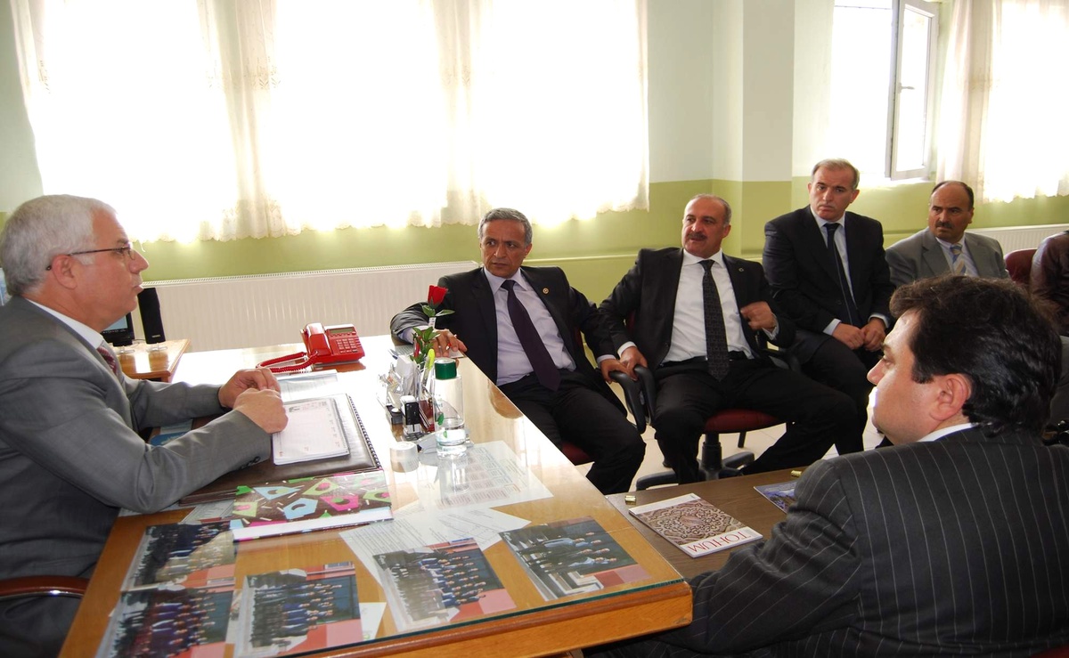 Yurttaş, İmam Hatip Lisesi'ni Ziyaret Etti