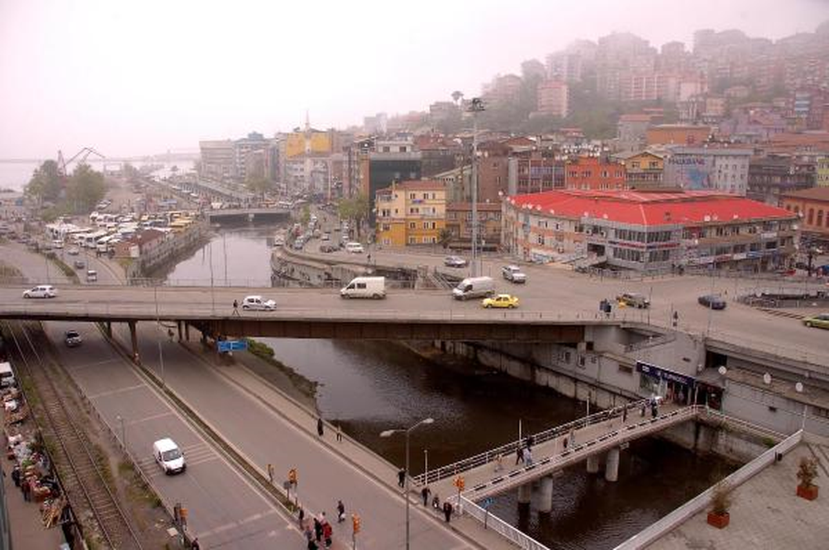 Zonguldaklılar\'ı Korkutan Köprü